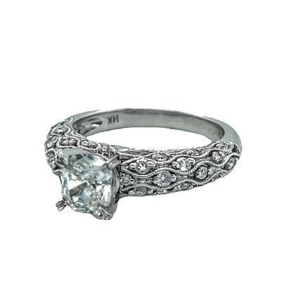 18K White Gold Engagement Diamond Ring